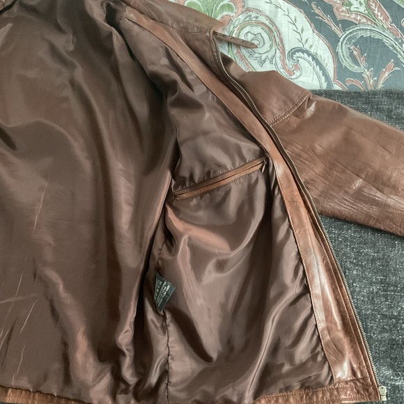 Leather Jacket - Picture 6 of 9